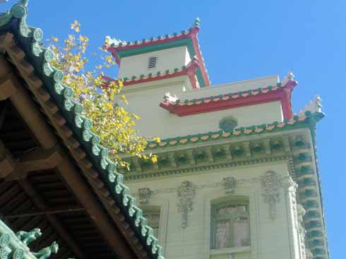 10-14-08_Chinatown Gate and Rooftops.jpg